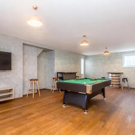 Roko Mit Privatem Pool By Interhome Ferienhaus Sveti Anton (Krk)