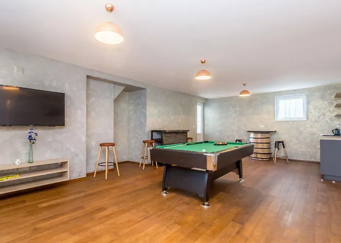 Roko Mit Privatem Pool By Interhome בית נופש Sveti Anton (Krk)